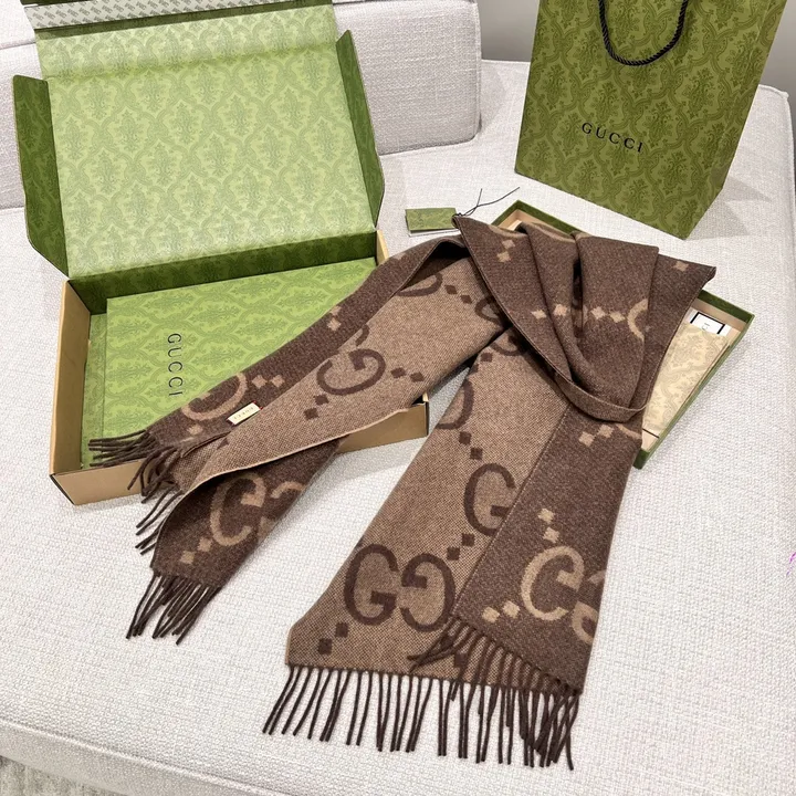 スーパーコピー グッチ マフラー