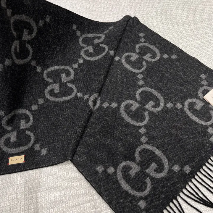 スーパーコピー グッチ マフラー