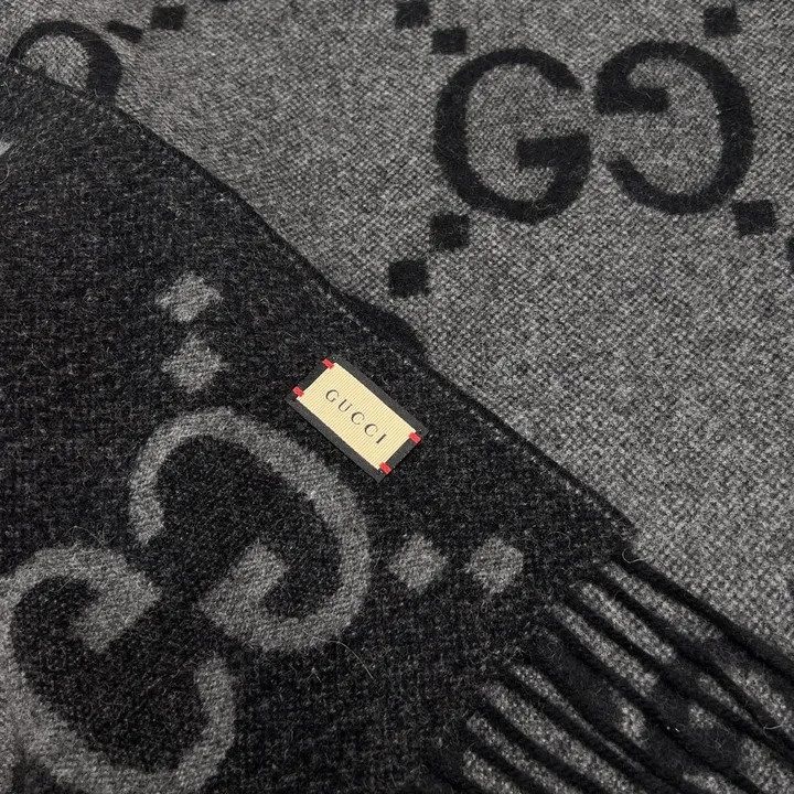 スーパーコピー グッチ マフラー