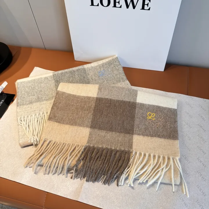 スーパーコピー ロエベ マフラー