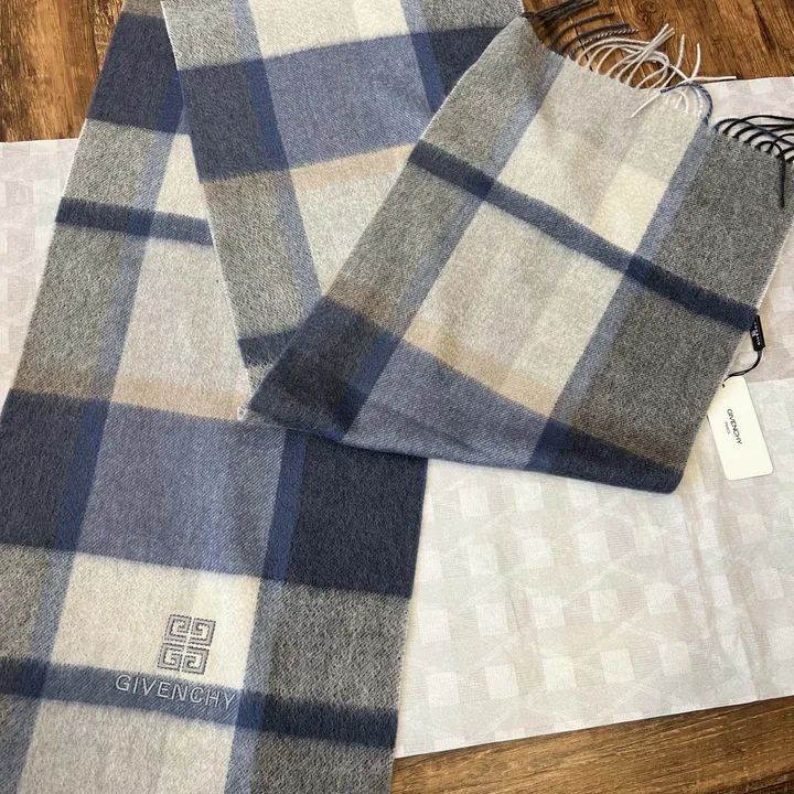 スーパーコピー ジバンシィ マフラー