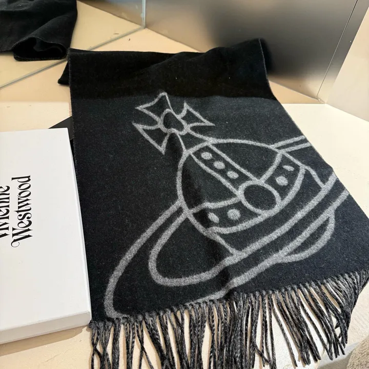 スーパーコピー ヴィヴィアン・ウエストウッド マフラー