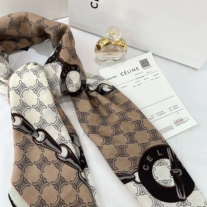 スーパーコピー セリーヌ マフラー