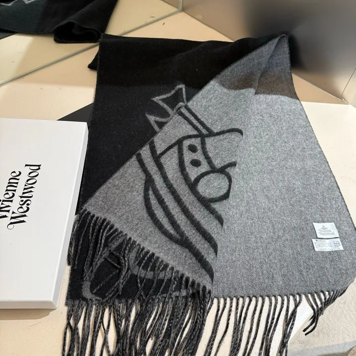 スーパーコピー ヴィヴィアン・ウエストウッド マフラー