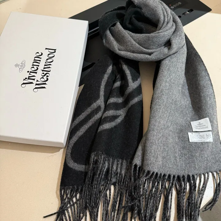 スーパーコピー ヴィヴィアン・ウエストウッド マフラー