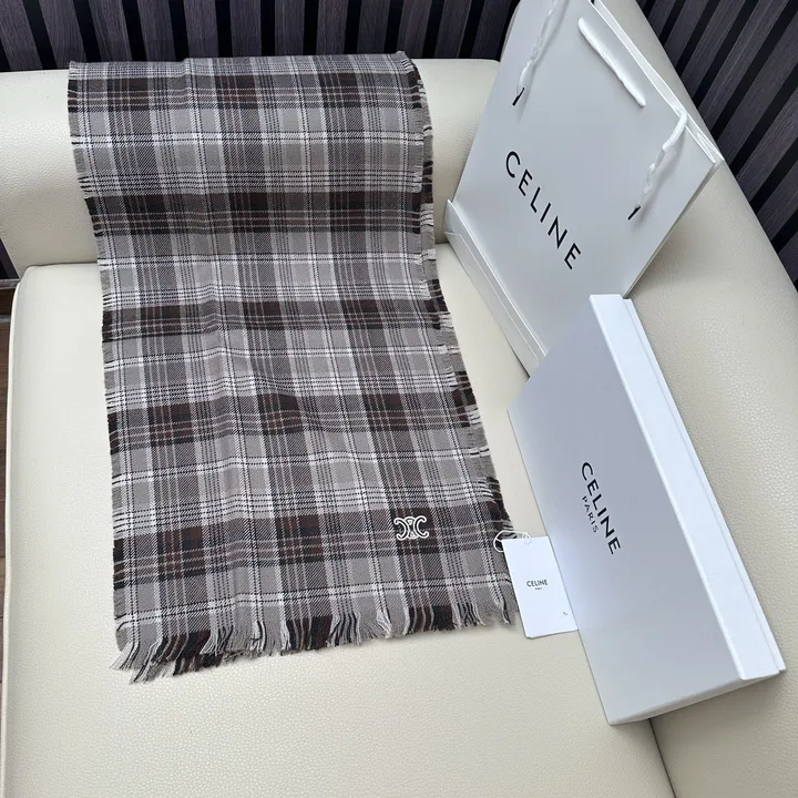 スーパーコピー セリーヌ マフラー