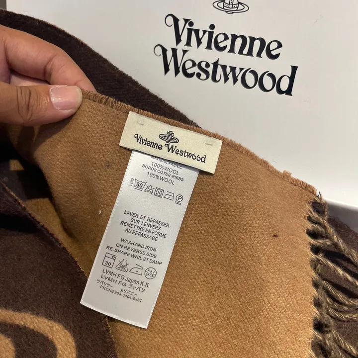 スーパーコピー ヴィヴィアン・ウエストウッド マフラー