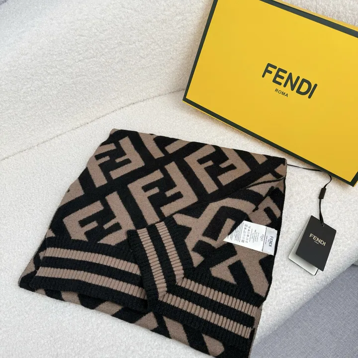 スーパーコピー フェンディ マフラー