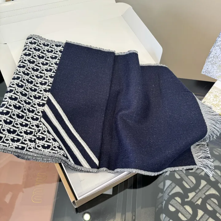 スーパーコピー ディオール マフラー