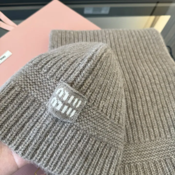 スーパーコピー フェンディ マフラー