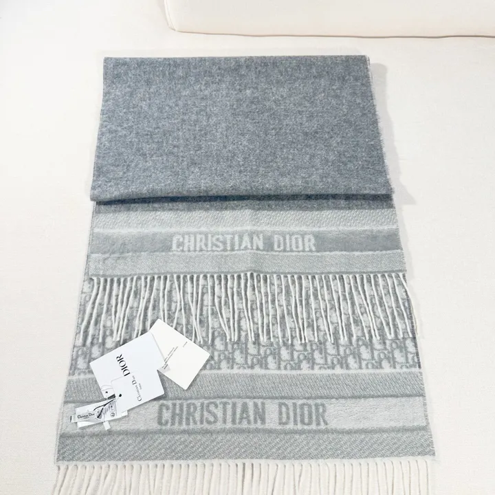 スーパーコピー ディオール マフラー