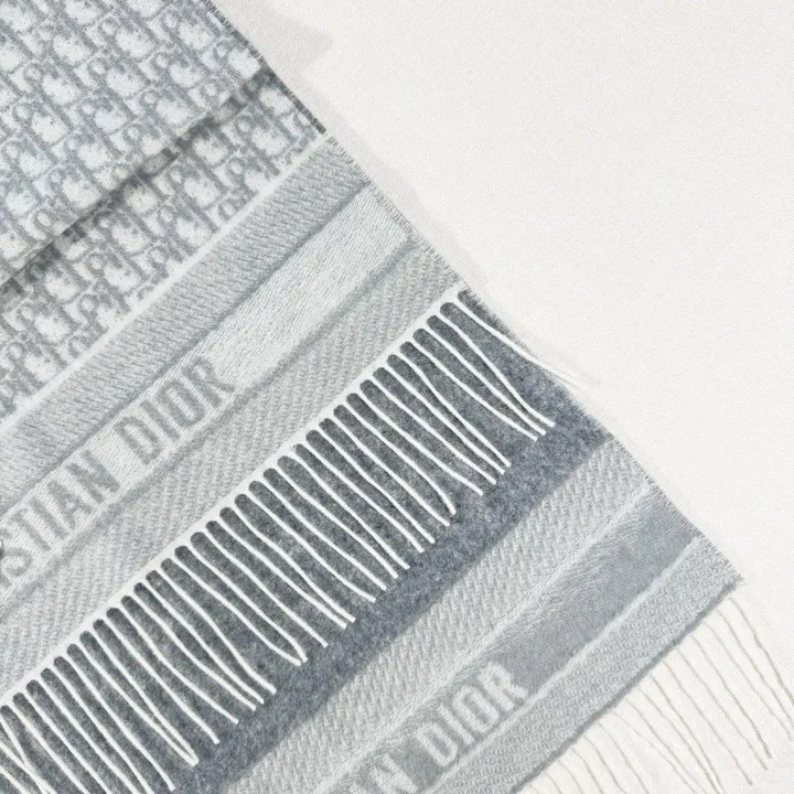 スーパーコピー ディオール マフラー