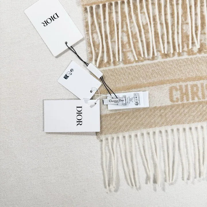 スーパーコピー ディオール マフラー