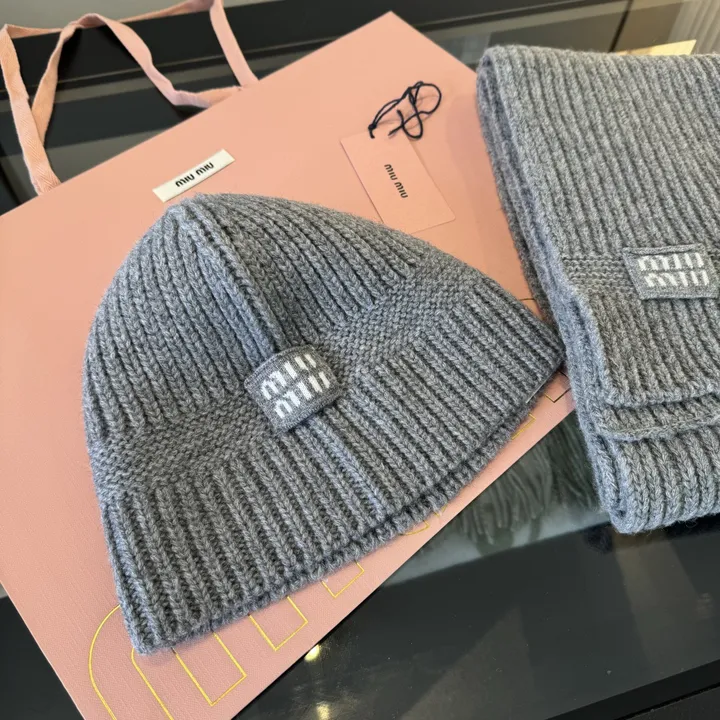 スーパーコピー フェンディ マフラー