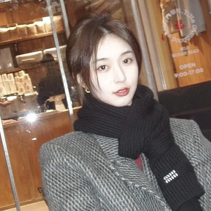 スーパーコピー フェンディ マフラー