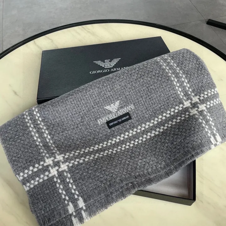 スーパーコピー フェンディ マフラー