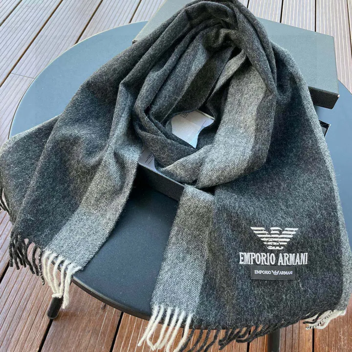 スーパーコピー フェンディ マフラー