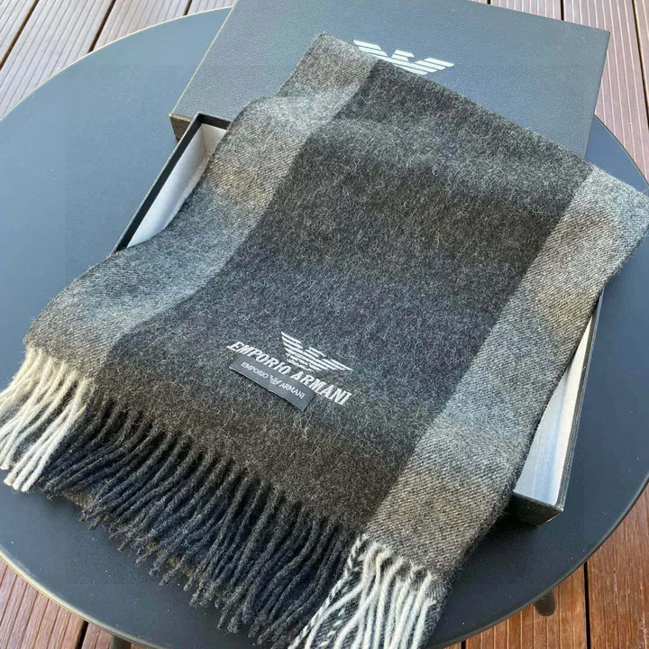 スーパーコピー フェンディ マフラー