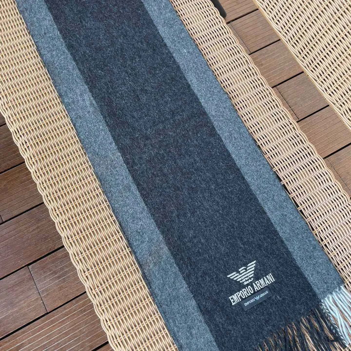 スーパーコピー フェンディ マフラー