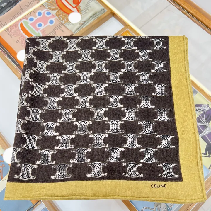 スーパーコピー セリーヌ マフラー