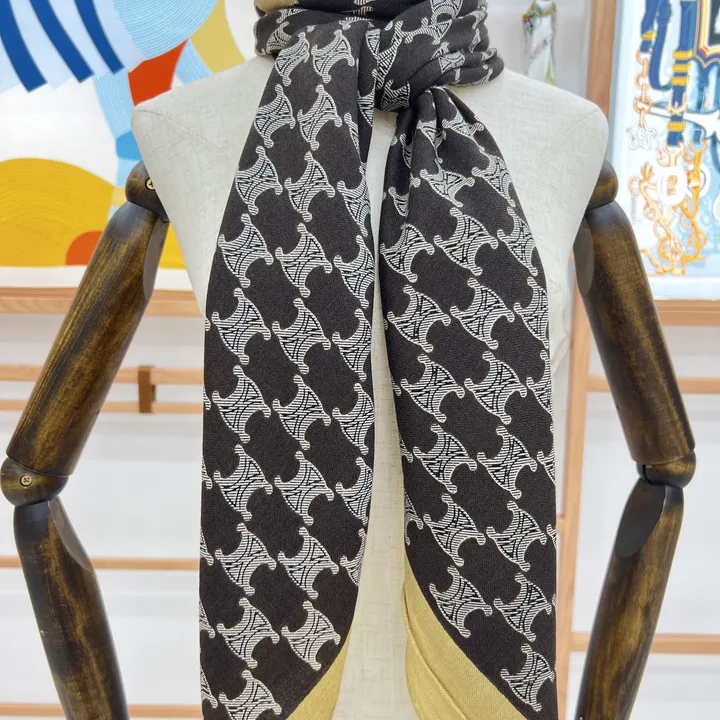 スーパーコピー セリーヌ マフラー