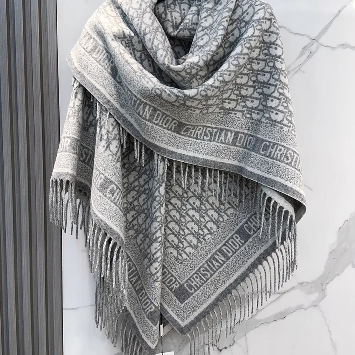 スーパーコピー ディオール マフラー