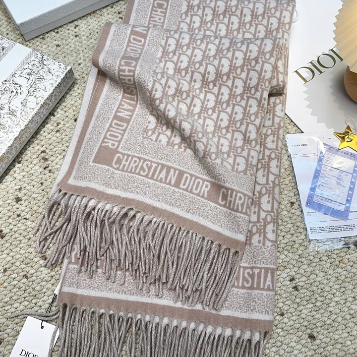 スーパーコピー ディオール マフラー