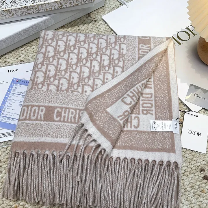 スーパーコピー ディオール マフラー