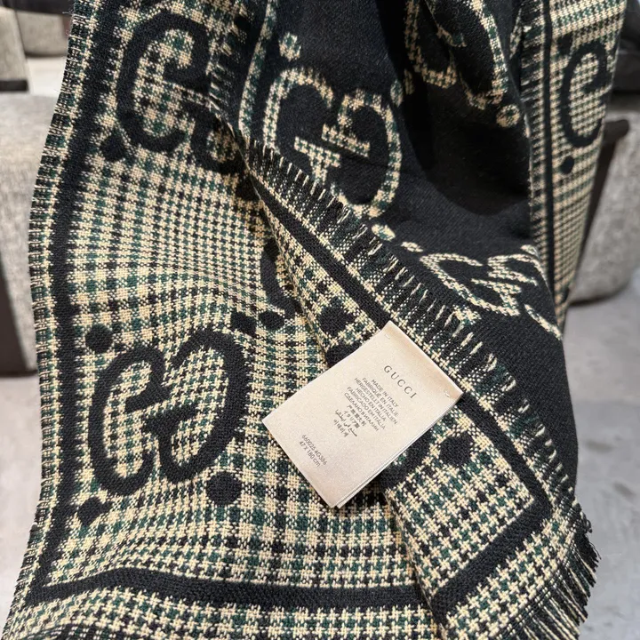 スーパーコピー グッチ マフラー