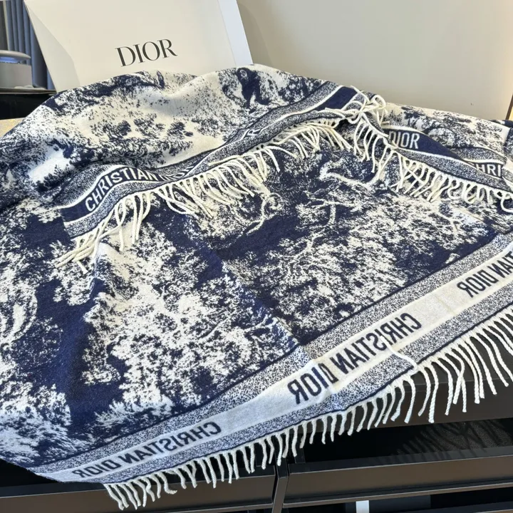 スーパーコピー ディオール マフラー