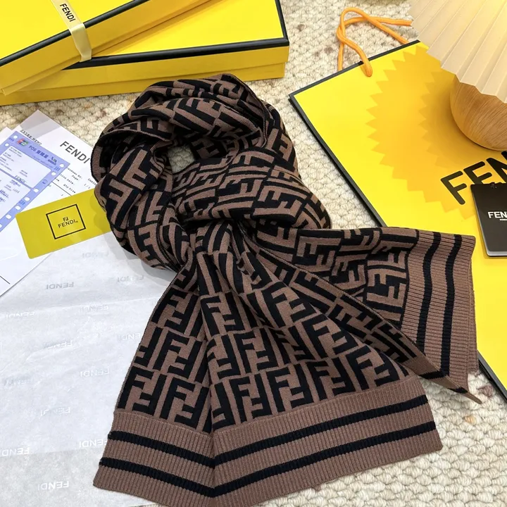 スーパーコピー フェンディ マフラー