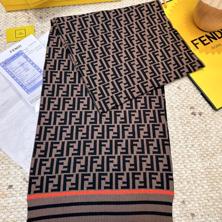 スーパーコピー フェンディ マフラー