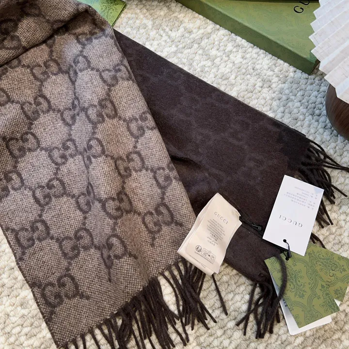 スーパーコピー グッチ マフラー