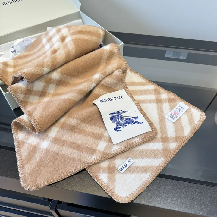 スーパーコピー バーバリー ス マフラー