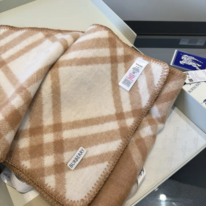 スーパーコピー バーバリー ス マフラー