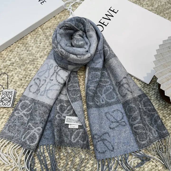 スーパーコピー ロエベ マフラー