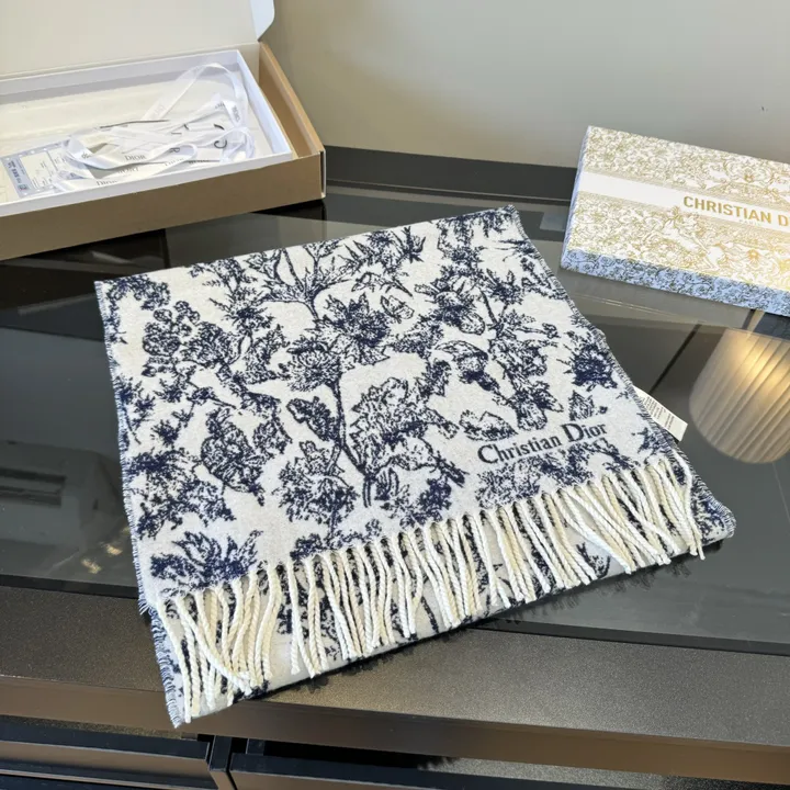 スーパーコピー ディオール マフラー