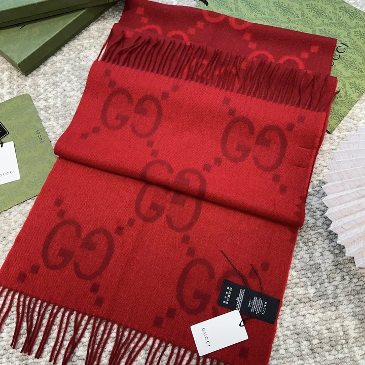 スーパーコピー グッチ マフラー