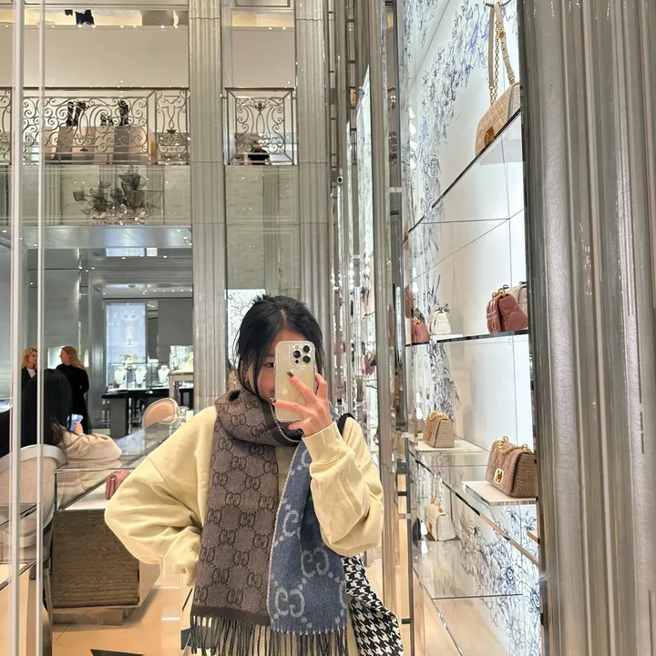 スーパーコピー グッチ マフラー