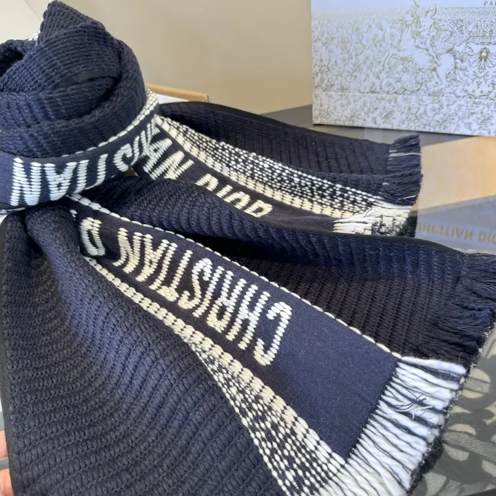 スーパーコピー ディオール マフラー