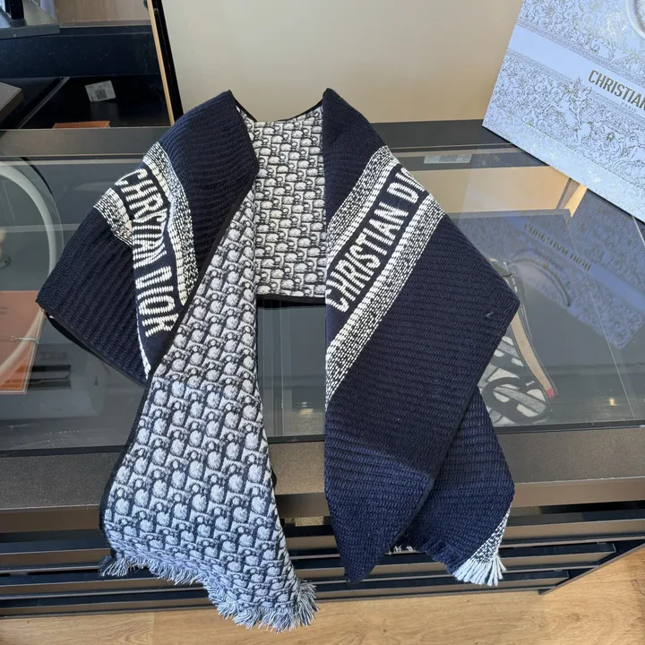 スーパーコピー ディオール マフラー