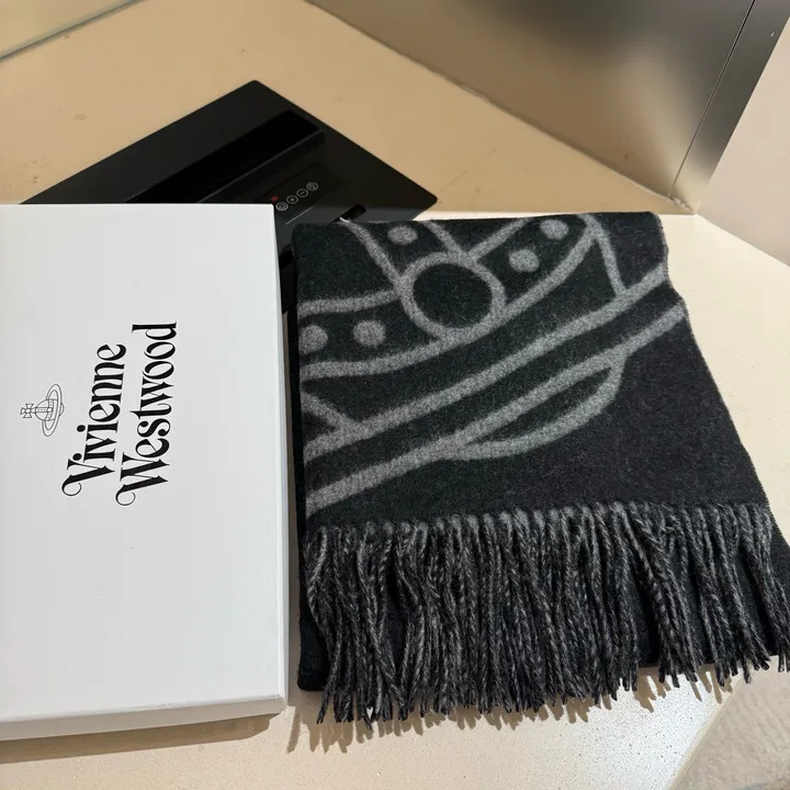 スーパーコピー ヴィヴィアン・ウエストウッド マフラー