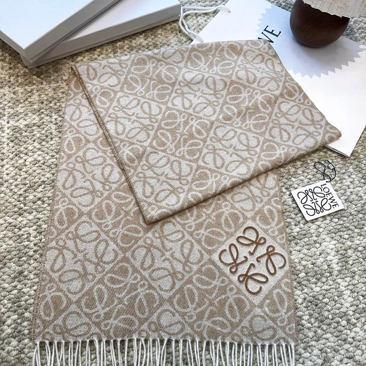 スーパーコピー ロエベ マフラー