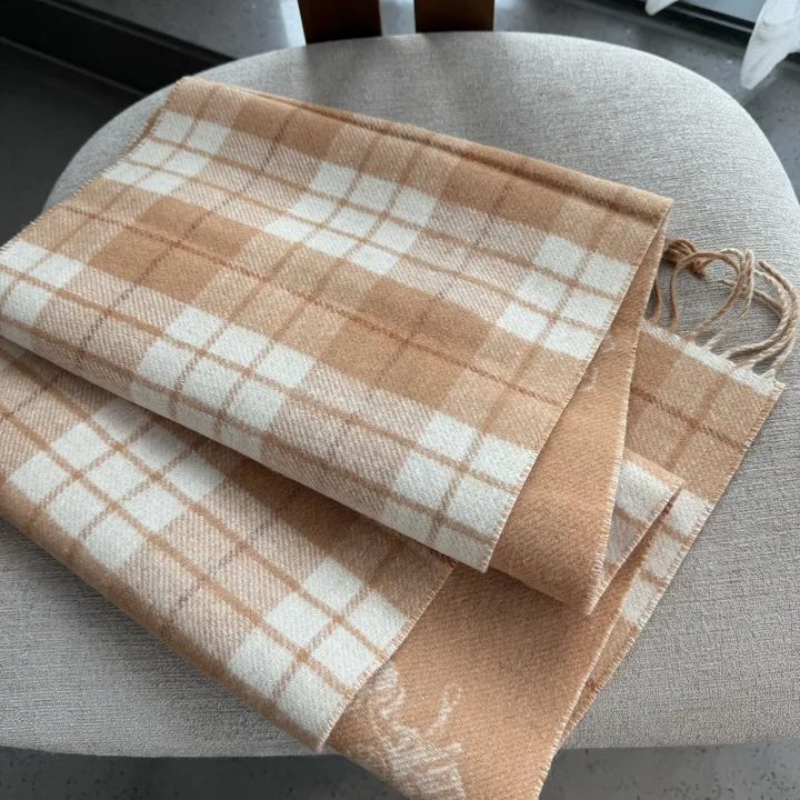 スーパーコピー コーチ マフラー