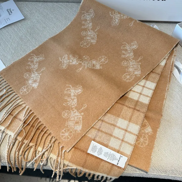 スーパーコピー コーチ マフラー