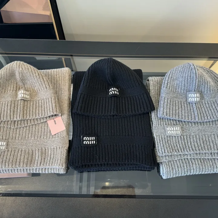 スーパーコピー フェンディ マフラー