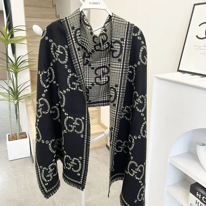 スーパーコピー グッチ マフラー