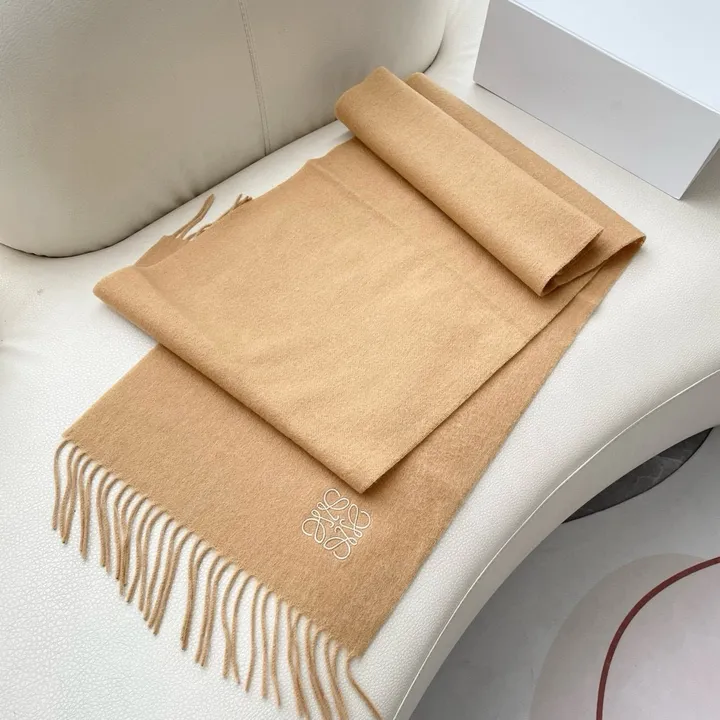 スーパーコピー ロエベ マフラー