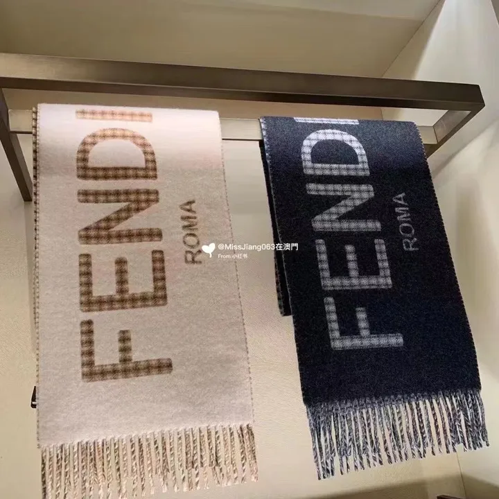 スーパーコピー フェンディ マフラー