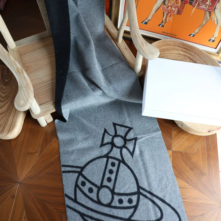 スーパーコピー ヴィヴィアン・ウエストウッド マフラー